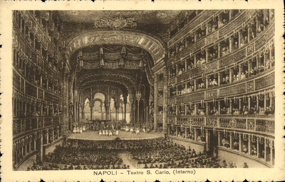 NAPOLI - Teatro S. Carlo, (Interno) — interieur van het theater — R. Runza e O. - NAPOLI, n° 2452 - Voorkant