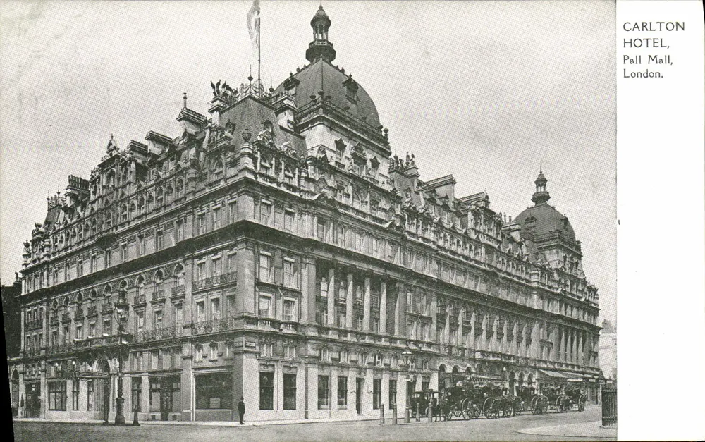 Carlton Hotel — Pall Mall, London - Vorderseite