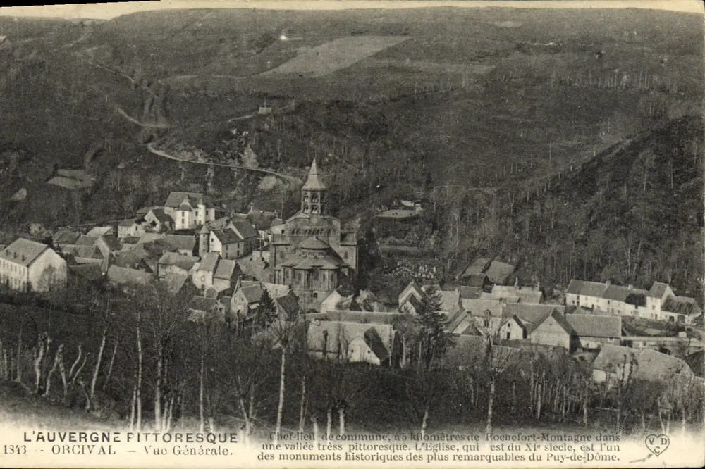 Orcival — Allgemeiner Blick — Das malerische Auvergne - Vorderseite