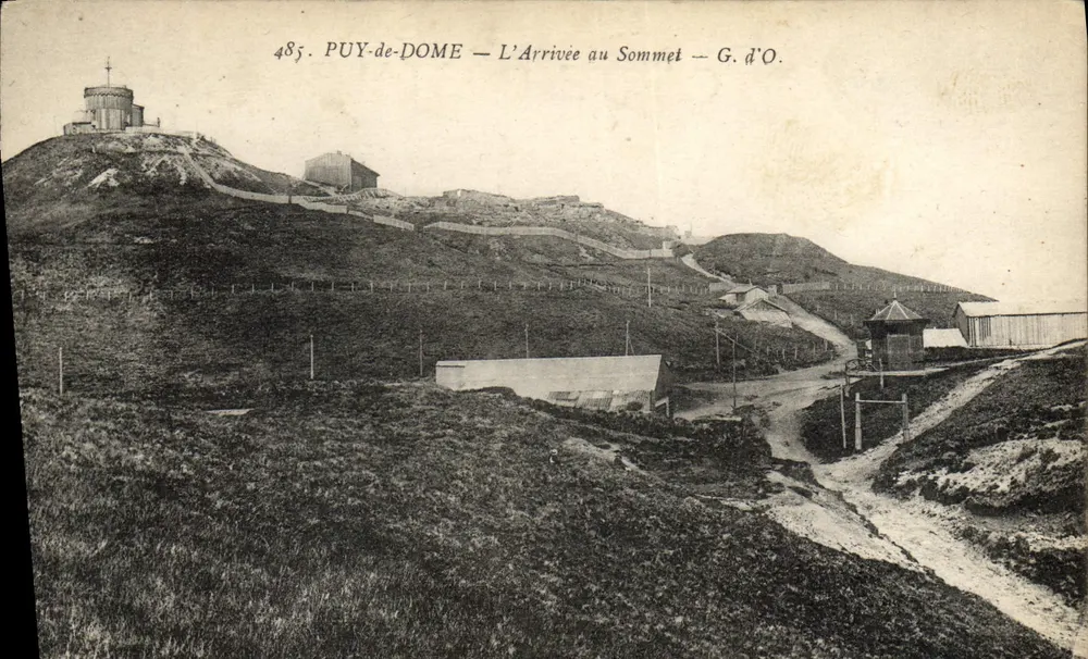 Puy-de-Dôme — Chegada ao Cume — G. d'O. - Frente