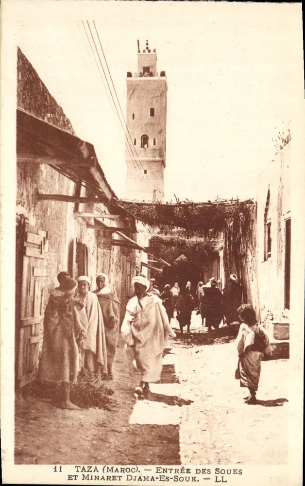 Taza (Marokko) — Eingang zu den Souks und Minaret des Djáma-Es-Souk — LL - Vorderseite