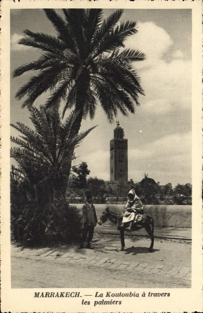 Marrakech — La Koutoubia entre los palmeros — Edición de los Auto-Circuits Nord-Africains de la Cie Transatlantique - Anverso