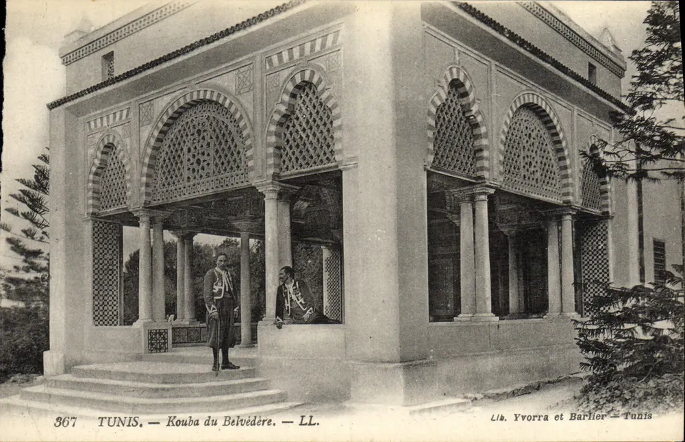 Tunis — Kouba do Belvédère — Lib. Yvorra e Barlier — Tunis - Frente