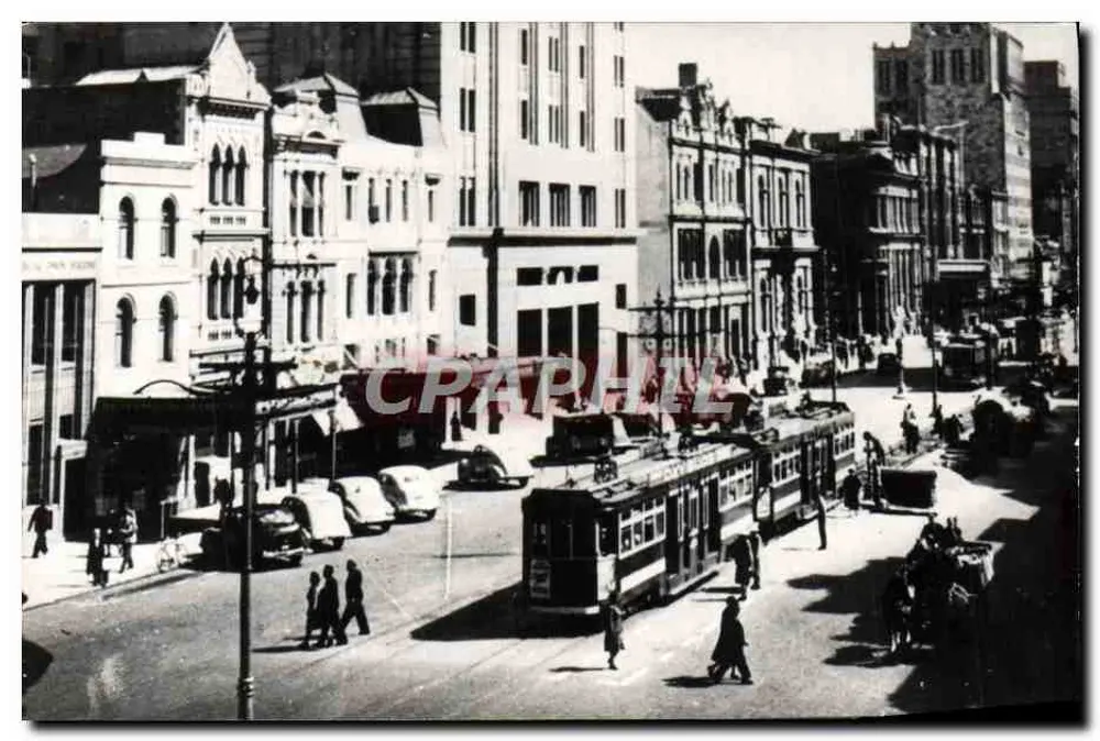 Adelaide — King William Street — vista de la calle con tranvía y coches - Anverso