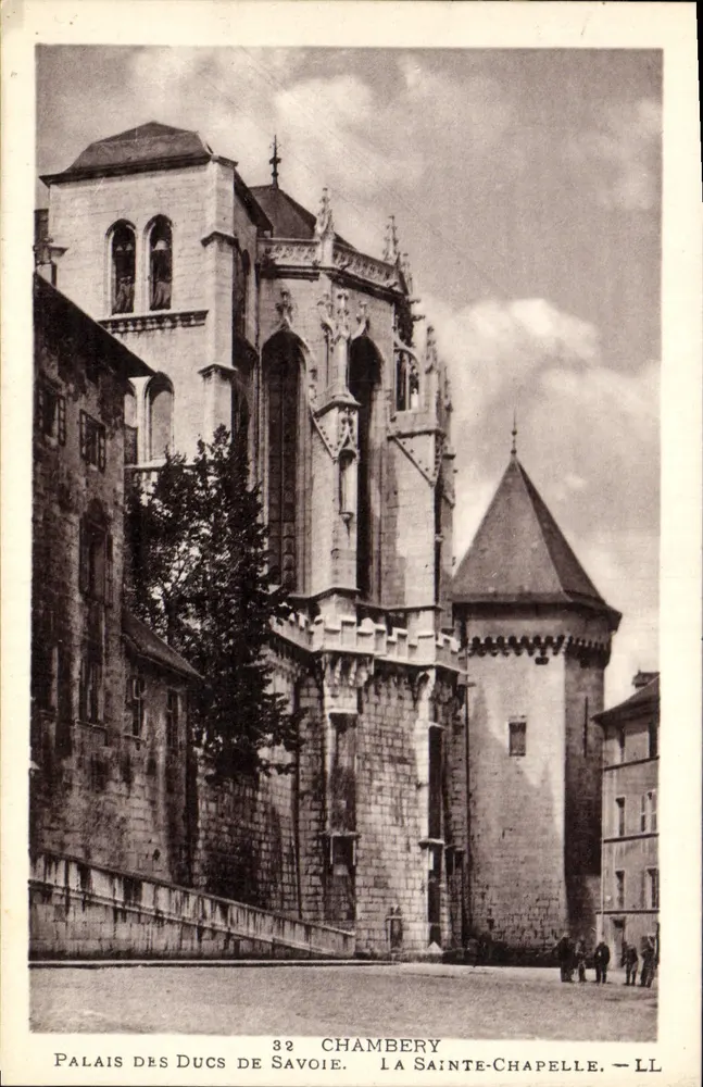 Chambery — Palast der Herzöge von Savoyen und die Heilige Kapelle — LL - Vorderseite