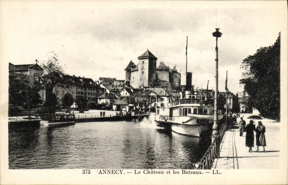 Annecy — O Castelo e os Barcos — LL. n° 373 - Frente