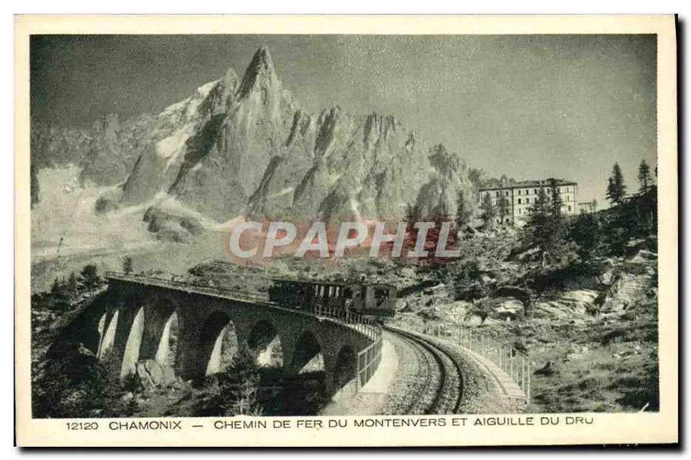Chamonix — Montenvers-Bahn und Aiguille du Dru - Vorderseite