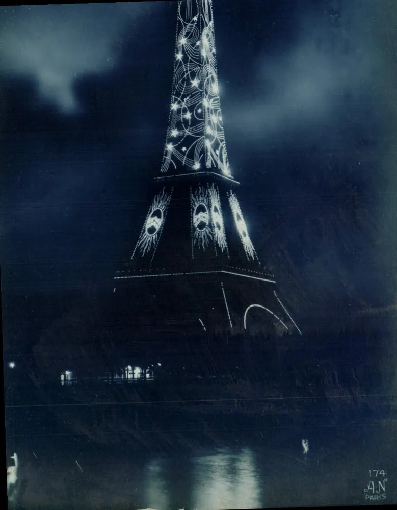 La Tour Eiffel illuminée — décoration nocturne — A.N. Paris, n° 174 - Vorderseite
