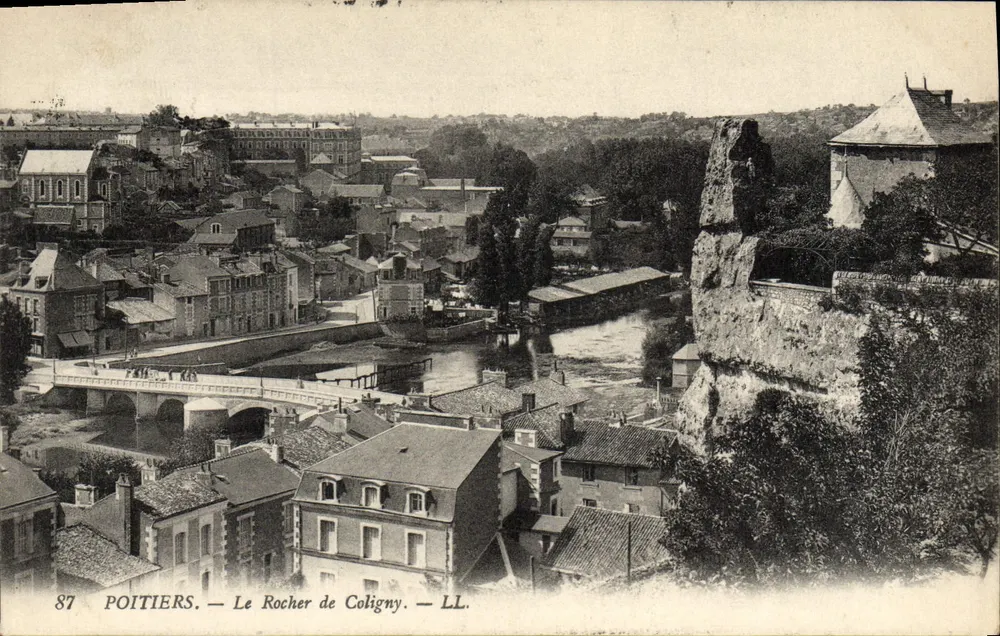 Poitiers — O Rocher de Coligny — LL. — n°87 - Frente