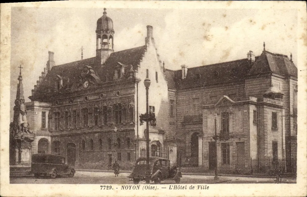 Noyon (Oise) — L'Hôtel de Ville — Photo-Édition Daniel Delboy (Miracourt) - Vorderseite