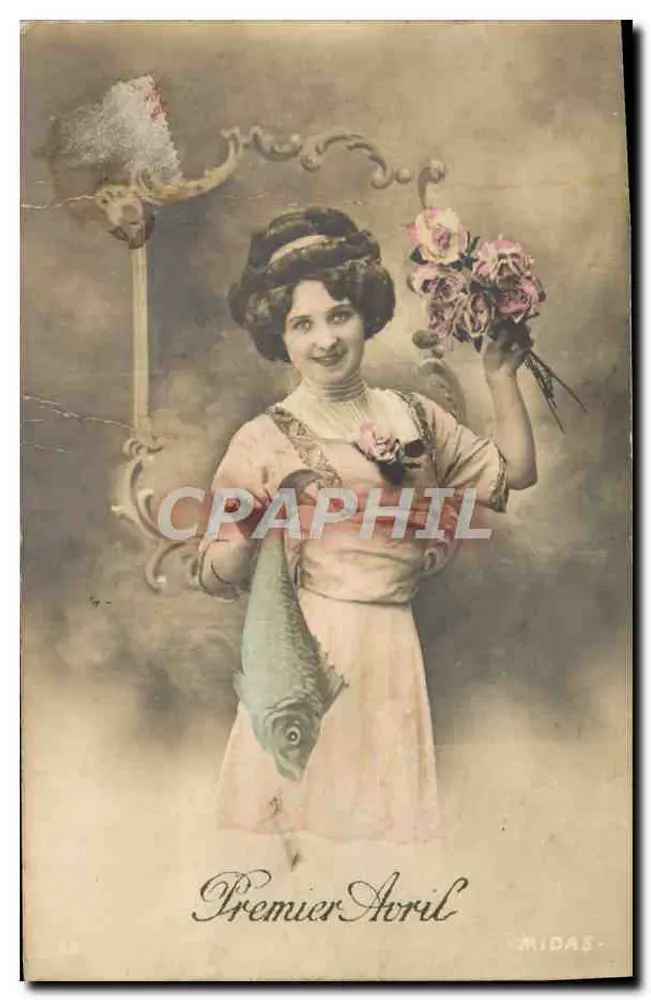 Femme tenant un poisson et un bouquet — Premier Avril — éditeur MIDAS - Vorderseite