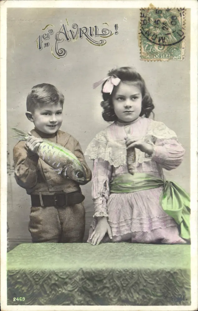 Kinder mit Fisch — 1. April! — Verleger nicht identifiziert, Nr. 2469 - Vorderseite