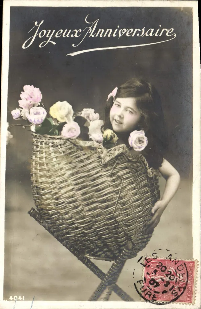 Fille avec panier de roses — Joyeux Anniversaire — éditeur 4041 - Frente