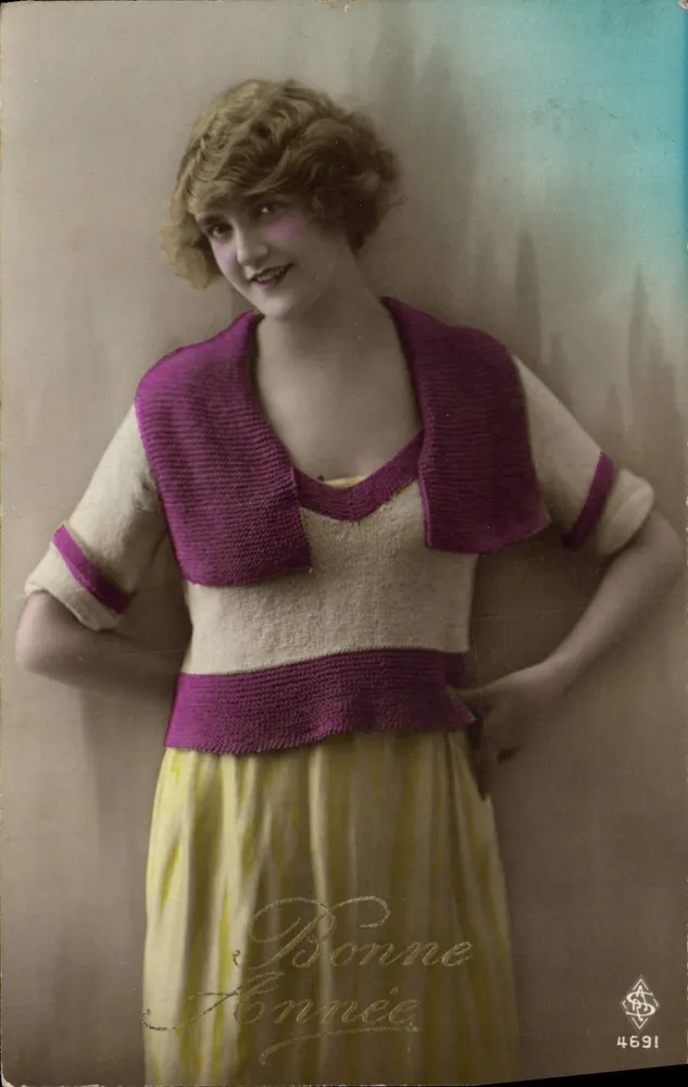 Junge Frau in einem gelben gestreiften Kleid und violettem Schal — Bonne Année, Nr. 4691 — Verlag Bonne Année - Vorderseite