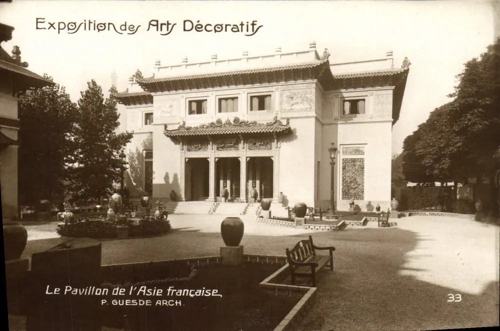 Der Pavillon der französischen Asien — Ausstellung der dekorativen Künste — P. GUESDE ARCH. Nr. 33 - Vorderseite