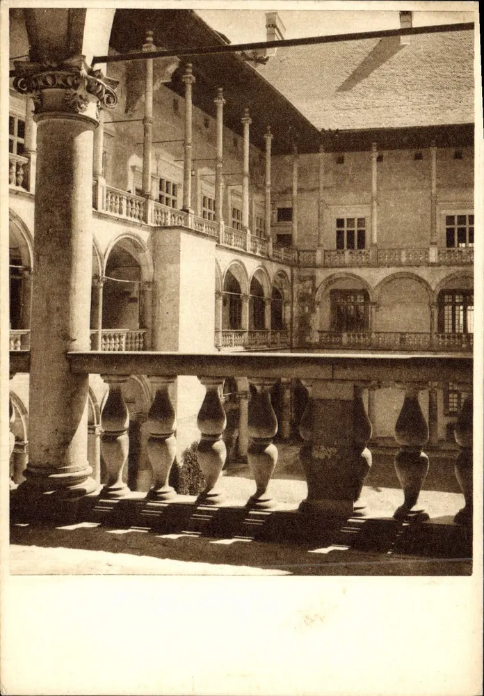 Krakau – Wawel – Schloss – Hof der Arkaden (16. Jahrhundert) – Foto. St. Żurawski - Vorderseite