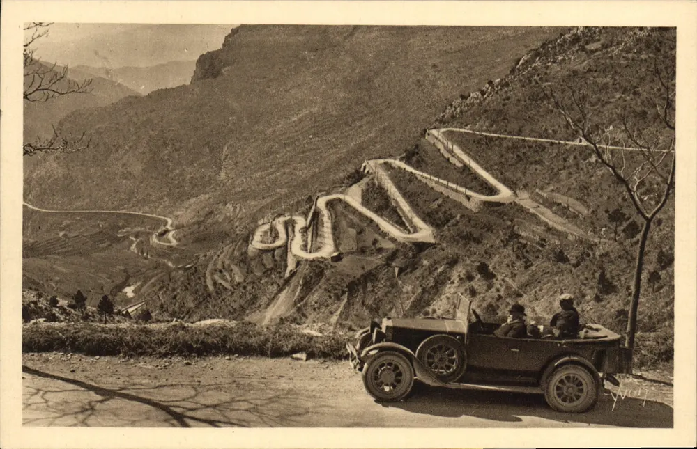 Die Lacets des Col de Braus — Route von Nice nach Sospel — Éditions d'Art Yvonne, Paris - Vorderseite