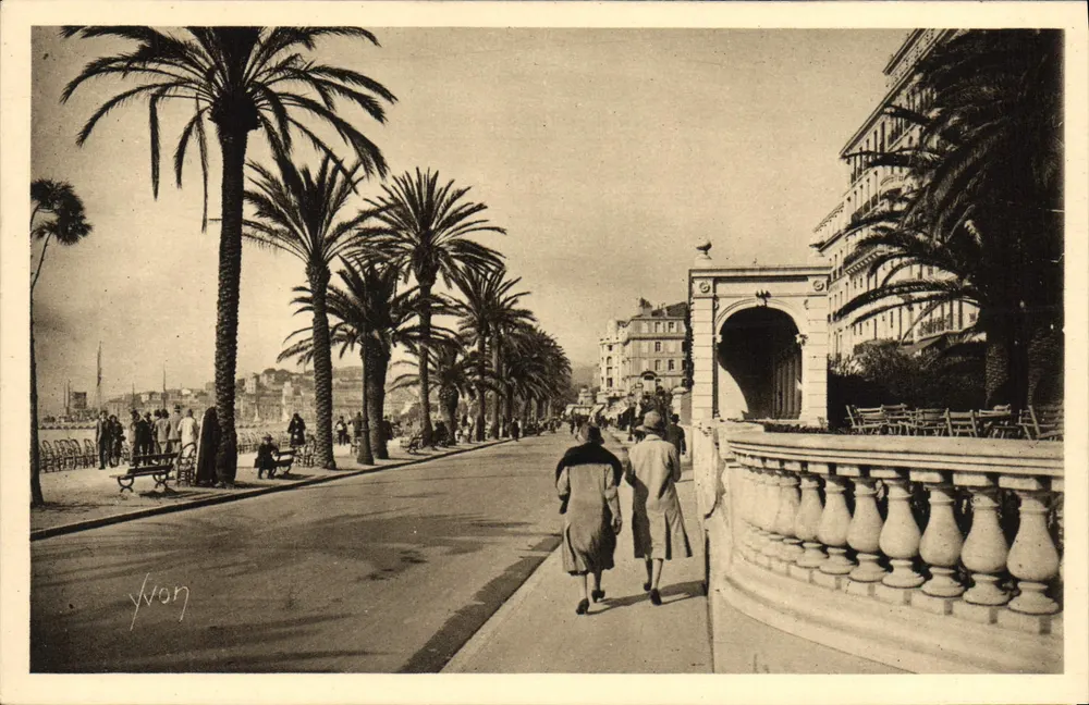 Cannes — Promenade de la Croisette — Éditions d'Art Yvon - Frente
