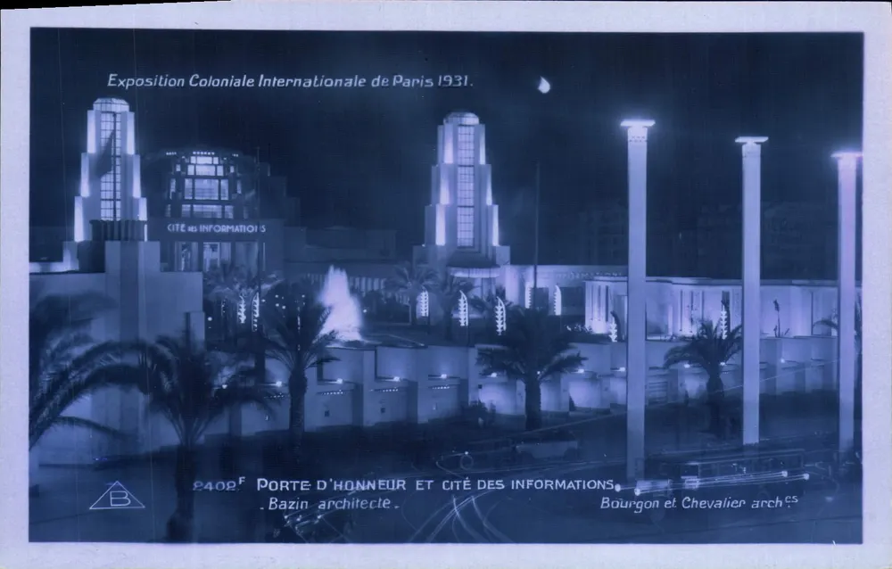 Ehrentor und Informationsstadt — Internationale Kolonialausstellung Paris 1931 — Bazin Architekt — Bourgon und Chevalier Architekten - Vorderseite