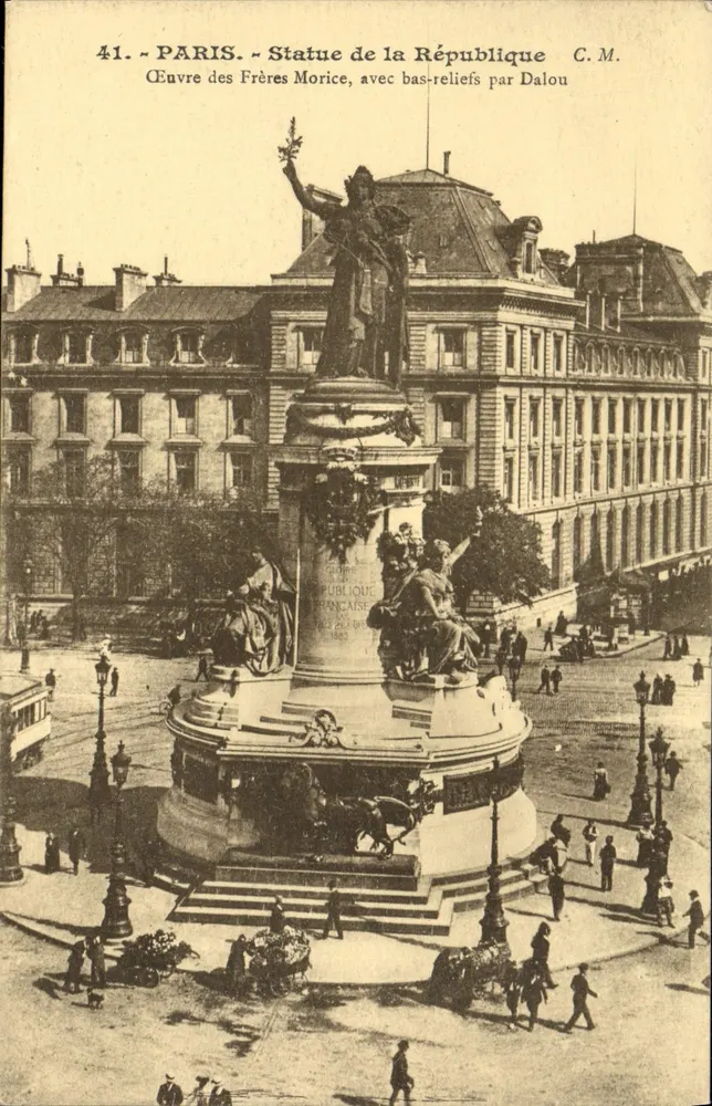 Paris - Estátua da República - C.M. 41 - Frente