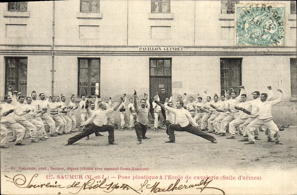 Plastische Pose an der Kavallerieschule — Saumur — Fr. Voelcker, phot. — n°127 - Vorderseite