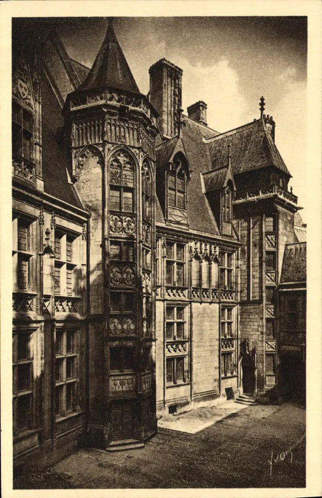 Hôtel de Jacques Cœur — Bourges (Cher) — Éditions d'Art Yvon - Frente