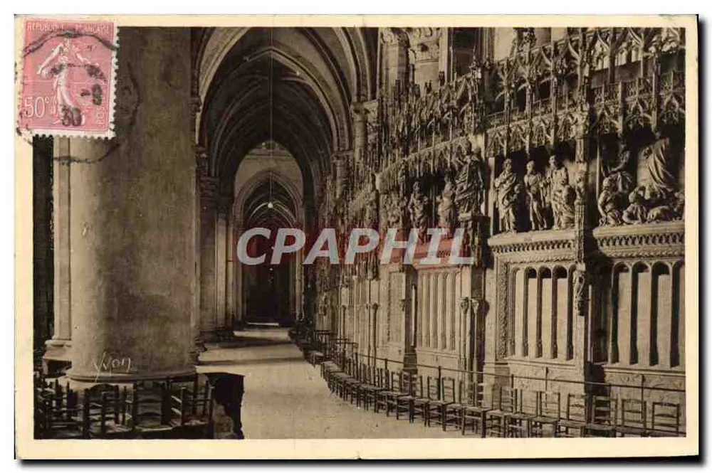 Innenansicht der Kathedrale von Chartres — Der Dégombulatoire — Verlag VON - Vorderseite