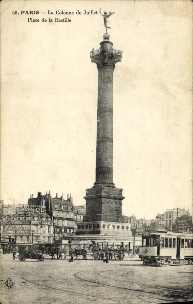 Paris — Säule vom Juli — Place de la Bastille - Vorderseite