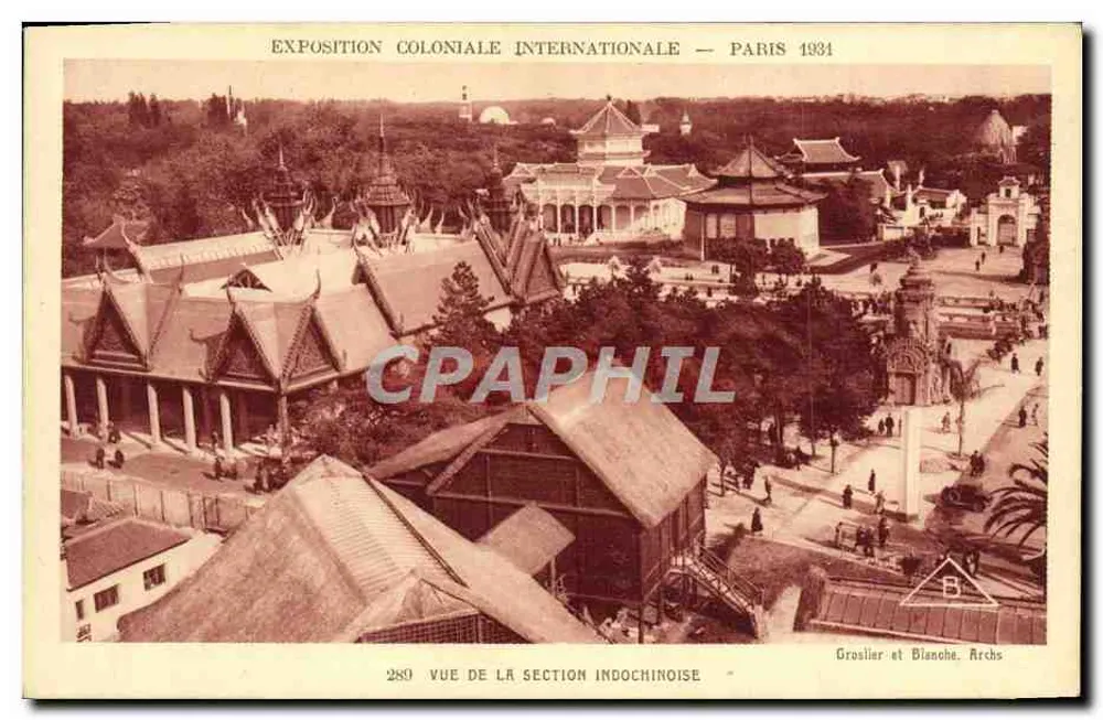 Internationale Kolonialausstellung — Paris 1934 — Ansicht der indochinesischen Abteilung — Groslier et Blanohé, Archs - Vorderseite