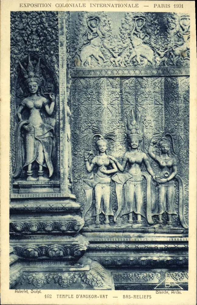 Tempel von Angkor Wat — Basreliefs — Internationale Kolonialausstellung — Paris 1931 - Vorderseite