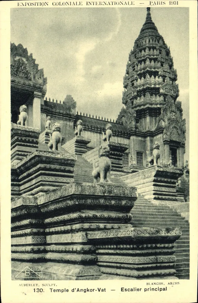 Tempel von Angkor Wat — Haupttreppe — Internationale Kolonialausstellung — Paris 1931 — Auberlet, Bildhauer — Blanché, Architekten - Vorderseite