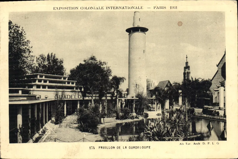 Pavillon de la Guadeloupe — Exposition Coloniale Internationale — Paris 1931 - Vorderseite
