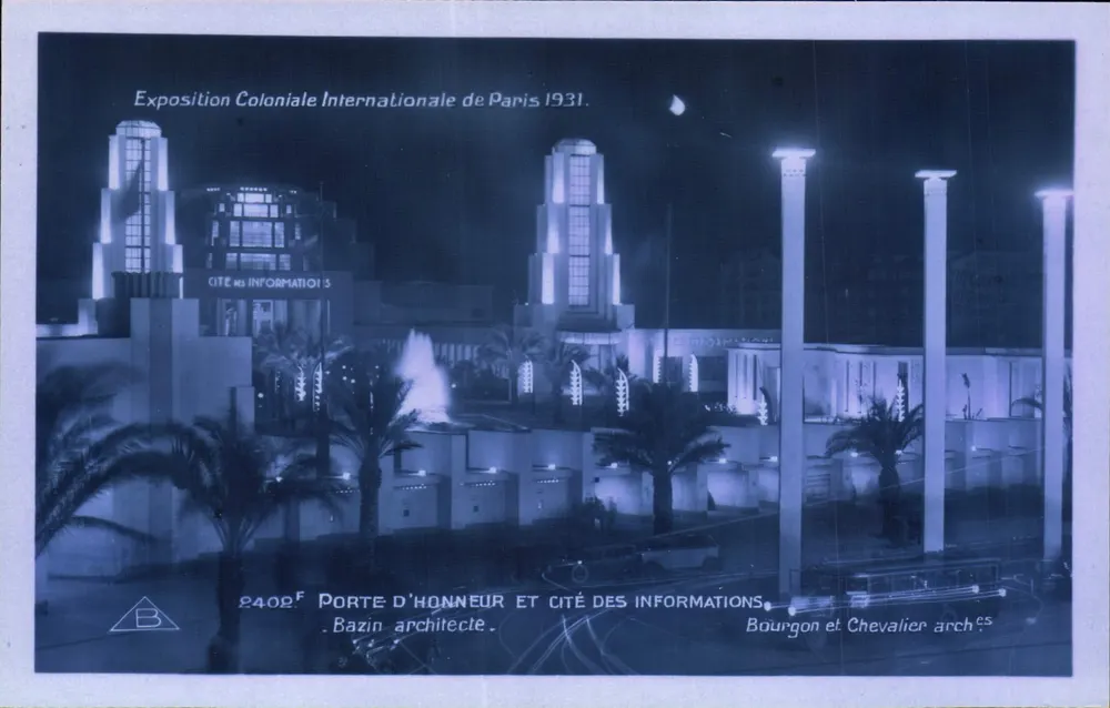 Ehrentor und Stadt der Informationen — Internationale Kolonialausstellung Paris 1931 — Architekten Bourgon und Chevalier - Vorderseite