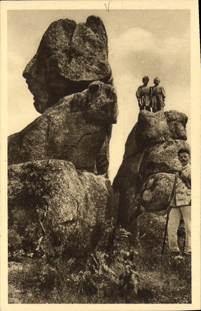 In Morvan - Dettey — Hängender Felsen genannt: Profil Napoleons — Kunst-Heliogravur P. Capurugon & C. Tuchot - Autun - Vorderseite