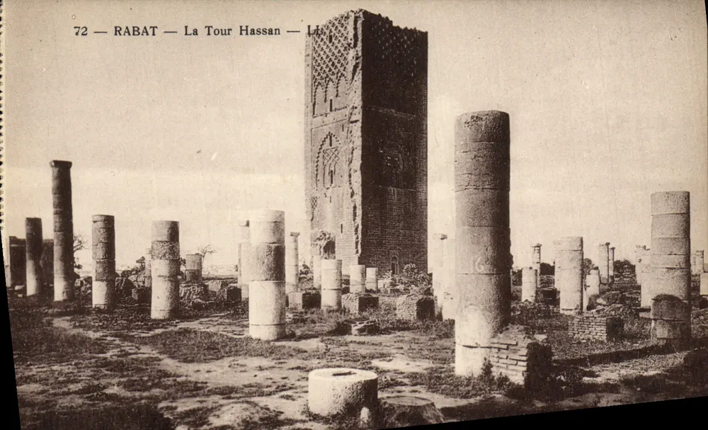 Rabat — A Torre Hassan — Li - Frente