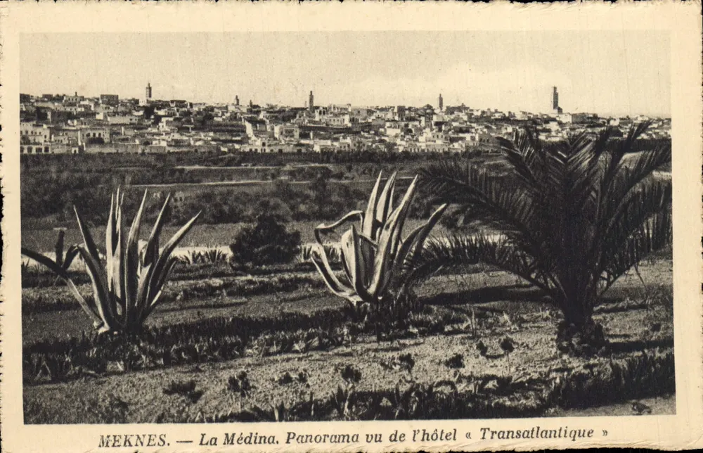 Meknès — Die Medina, Panorama vom Hotel « Transatlantique » — Sonderausgabe der Nordafrikanischen Auto-Rundreisen der Compagnie Générale Transatlantique - Vorderseite