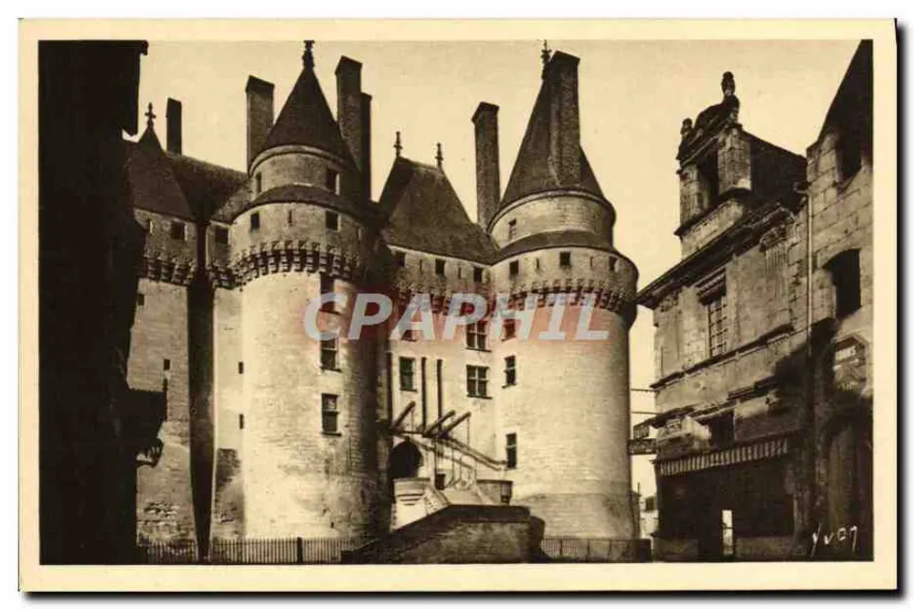 Langeais (Indre-et-Loire) — A Entrada do Castelo — Éditions d'Art WYON, Paris - Frente