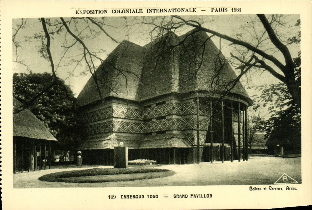 Cameroun Togo — Großer Pavillon — Internationale Kolonialausstellung — Paris 1931 — Boileau et Carrière, Archs. - Vorderseite