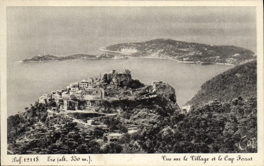 Ausblick auf das Dorf und den Cap Ferrat — Exe (Höhe 350 m.) — CIH des Arts Photographiques - Straßburg - Vorderseite