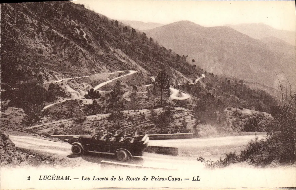 Lucéram — Die Kurven der Peira-Cava Straße — LL - Vorderseite