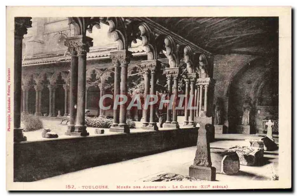 Toulouse - Museu dos Augustinos - O Claustro (século XI) - Frente