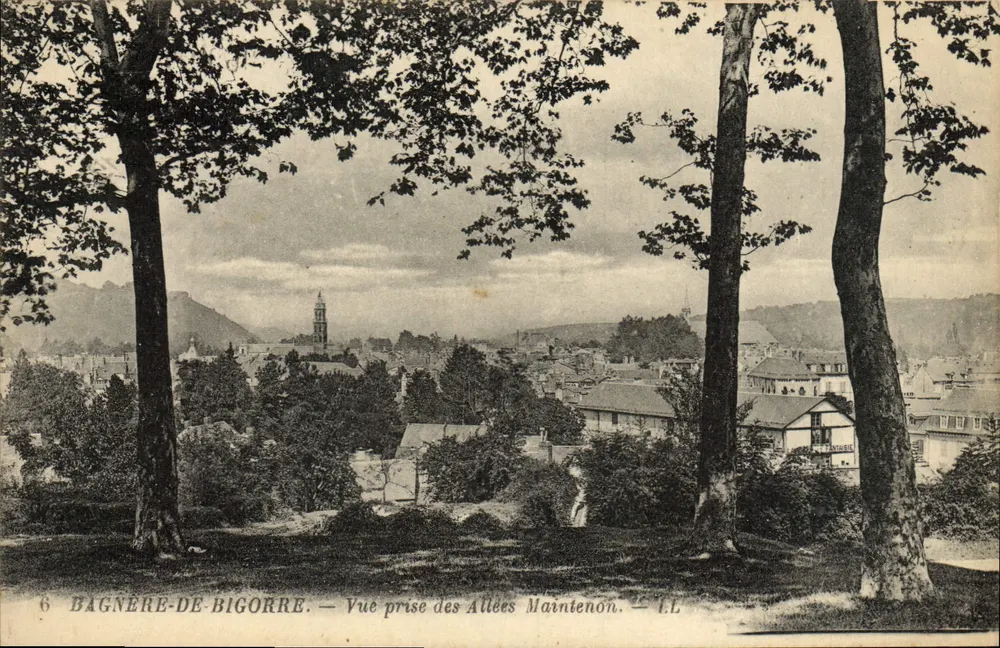 Bagnères-de-Bigorre — Blick vom Allées Maintenon — L.L. - Vorderseite