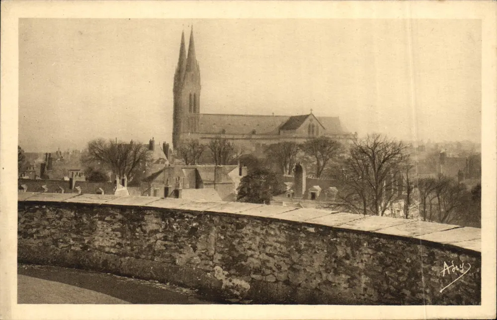 Angers — Die Kathedrale — Ansicht vom Schloss — A. Breguer frères, Paris - Vorderseite