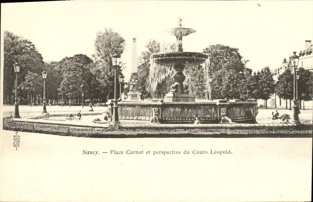 Nancy — Place Carnot e perspectiva do Cours Léopold — editor DRAGON n°1222 - Frente