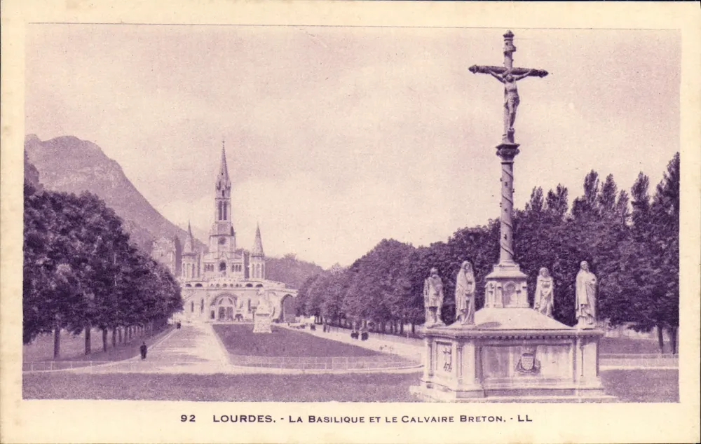 Lourdes - Die Basilika und der Bretonische Calvary - LL - Vorderseite