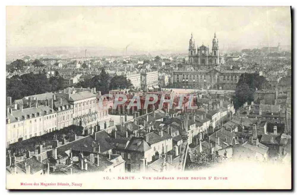 Nancy — Vista geral tirada da Saint-Epvre — Maison des Magasins Réunis, Nancy - Frente