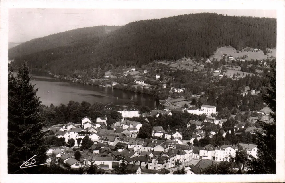 Gérardmer — Vista geral e o lago — 'Bai-Photo' P. Strasbourg - Frente
