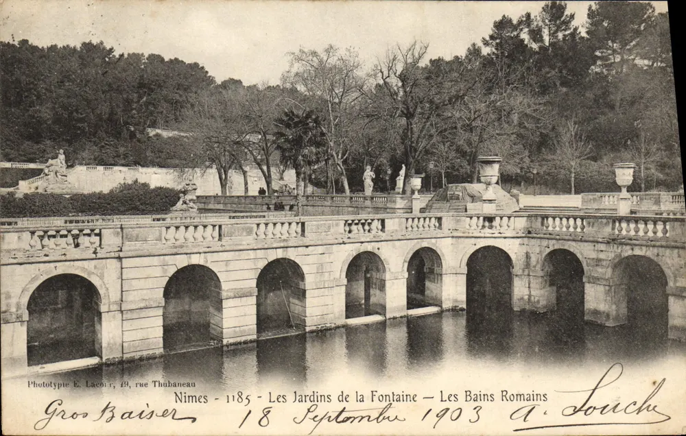 Nîmes - Die Gärten der Fontaine — Die römischen Bäder — Phototypie E. Lacour, 19, rue Thubaneau - Vorderseite