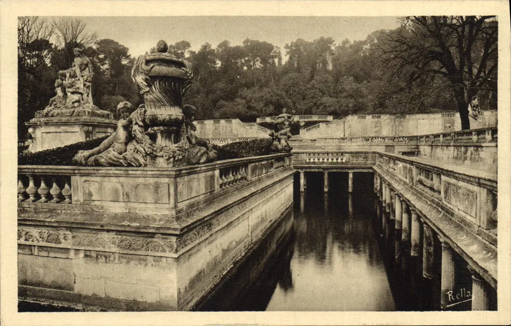 Brunnen und Bassin mit Skulpturen — Rella — n° 1083 - Vorderseite