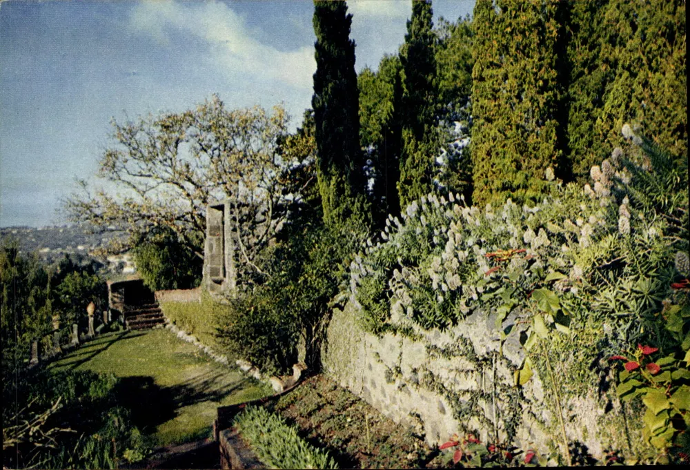 Visão de um jardim — Visão de uma janela da Quinta privada de Colombus — J. Arthur Dixon, Inglaterra - Frente